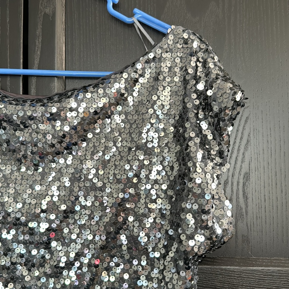 Sequin top - Picture 6 of 10